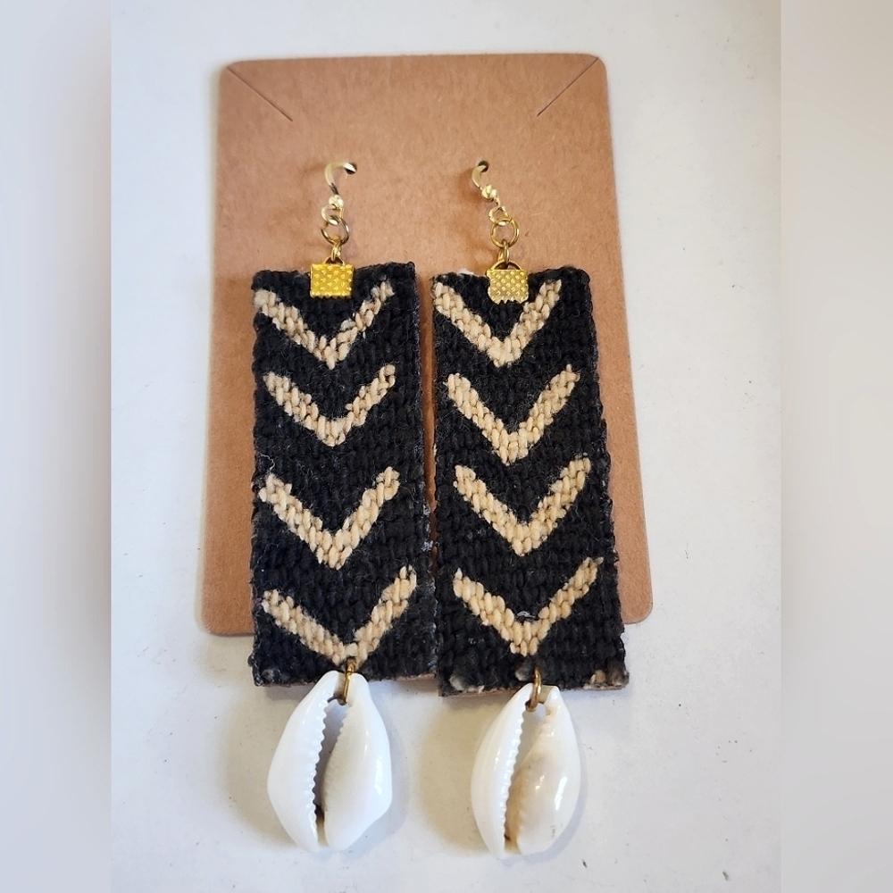African Ethnic Woven Black & Cream Chevron Cowrie Shell Hook Earrings